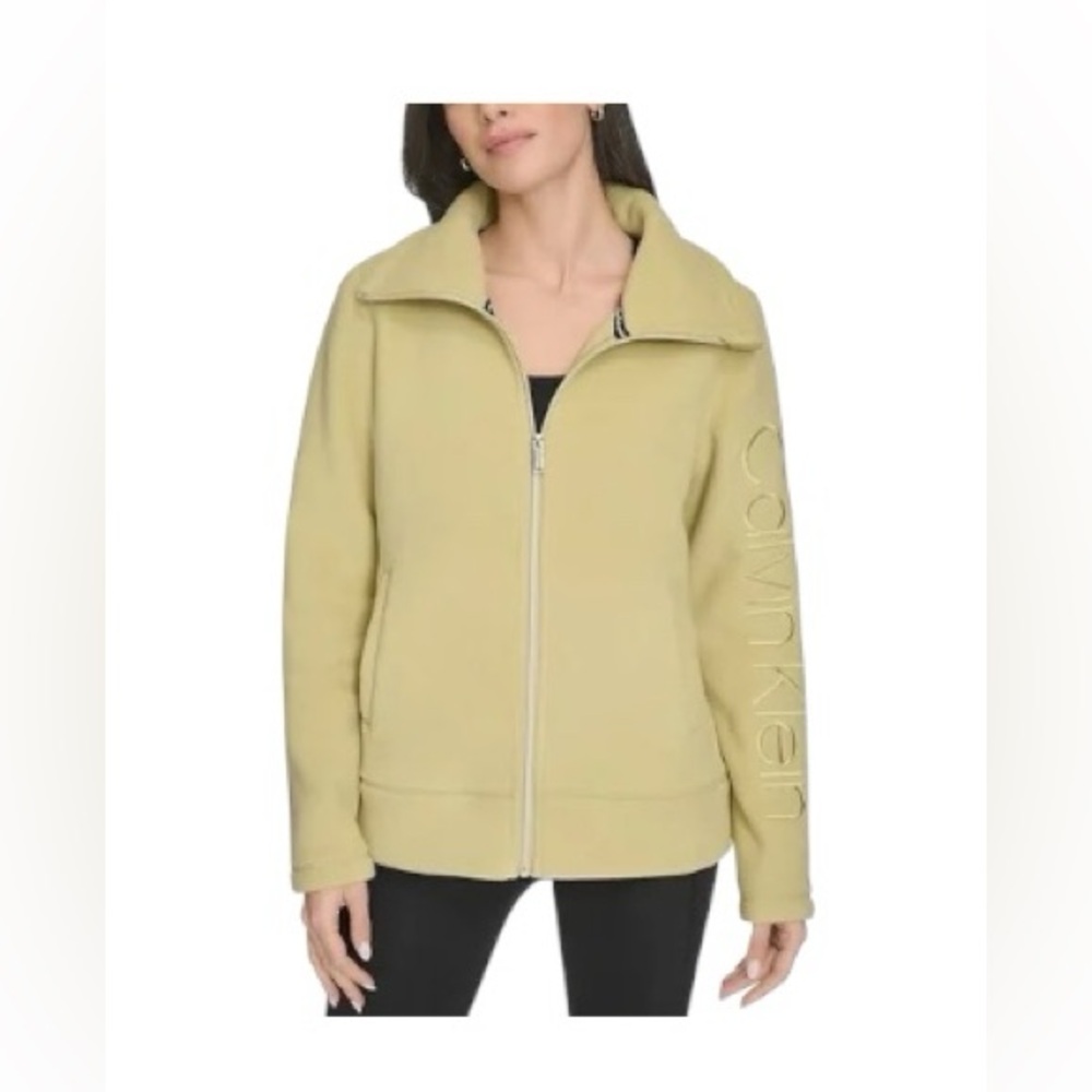 🆕 Calvin Klein performance jacket
